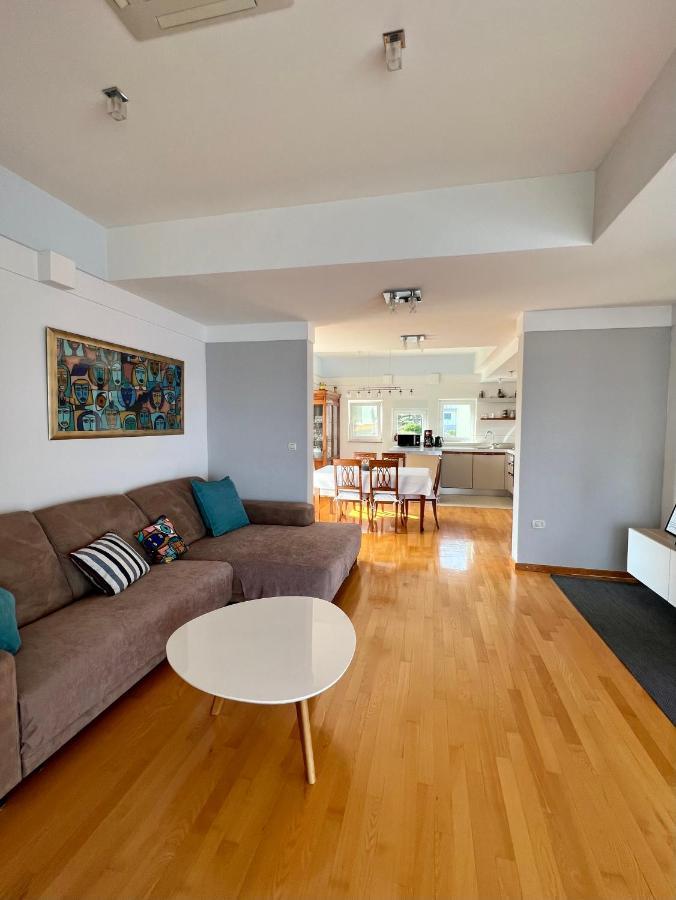 Plaza Appartement Zavala